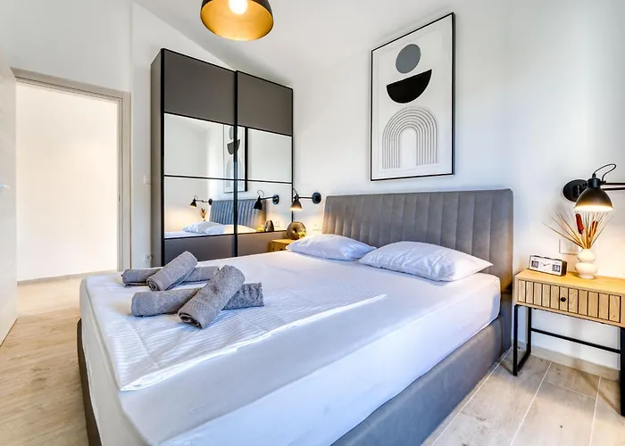 Domagoj By Interhome 말린스카