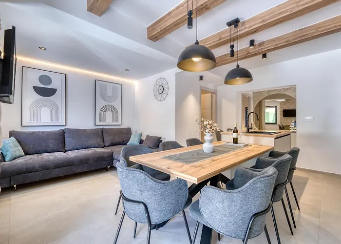 Domagoj By Interhome 펜션