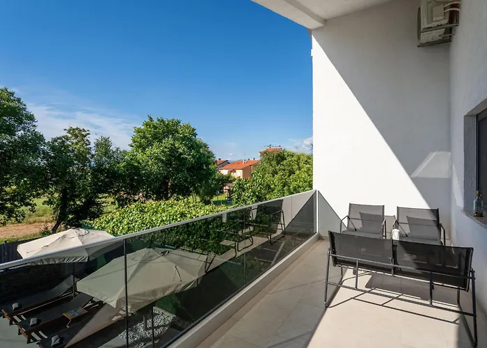 Domagoj By Interhome Дом отдыха Малинска