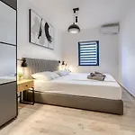 Domagoj By Interhome Feriehus