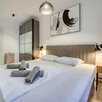 Domagoj By Interhome *