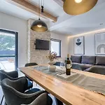 Feriehus Domagoj By Interhome
